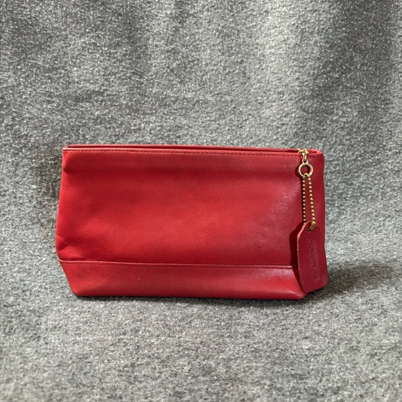 Coach Handbags - Vintage Coach 7172 large cosmetic case/makeup pouch